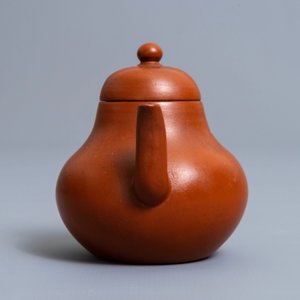 A Chinese Yixing stoneware teapot and cover, impressed and incised mark, 18/19th C. — 照片 2