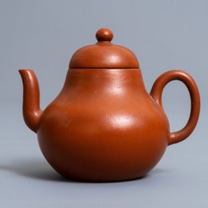 A Chinese Yixing stoneware teapot and cover, impressed and incised mark, 18/19th C. — 照片 3