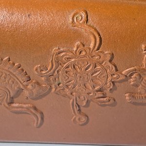 A Chinese Yixing stoneware teapot and cover, Kangxi — 照片 20