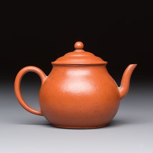 A Chinese Yixing stoneware teapot and cover, signed Hui Mengchen 惠孟臣, 20th C. — 照片 3