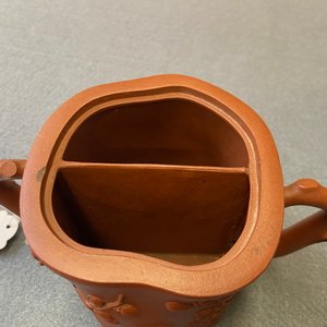 A Chinese Yixing stoneware two-spouted teapot with two compartments, Kangxi — photo 25