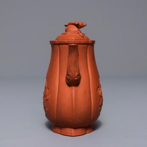 A Chinese Yixing stoneware wine jug with applied flowers and buffalo, Kangxi — 照片 2
