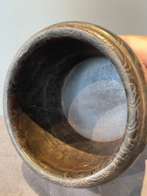 A Chinese Zitan wood 'chilong' brush pot, 17/18th C. — 照片 15