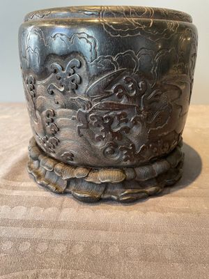 A Chinese Zitan wood 'chilong' brush pot, 17/18th C. — 照片 6