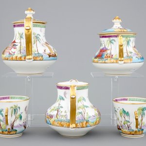A chinoiserie tea service for two (tête-à-tête), Bayeux porcelain, 19th C. — 照片 2