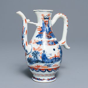 A clobbered Chinese blue and white ewer, Transitional period — 照片 1