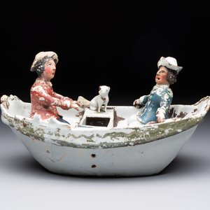 A cold-painted white Dutch Delft 'rowing boat' group, 18th C. — photo 5