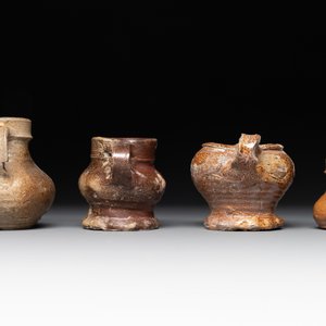 A collection of 10 German stoneware mugs, 14/16th C. — photo 17