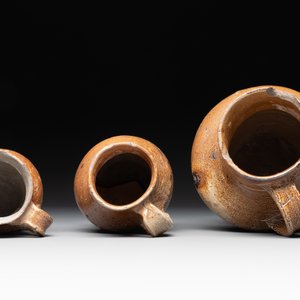 A collection of 10 German stoneware mugs, 14/16th C. — photo 6