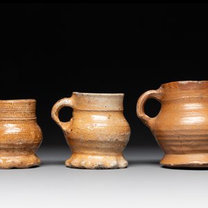 A collection of 10 German stoneware mugs, 14/16th C. — photo 10