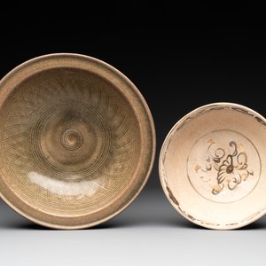 A collection of 11 Chinese and South-East Asian monochrome wares, 15th C. and later — photo 22