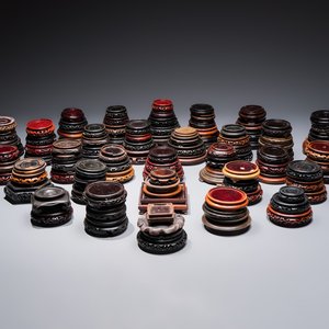 A collection of 111 Chinese wooden stands, 19/20th C. — photo 1