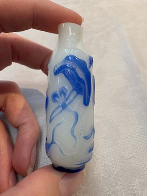 A collection of 12 Chinese glass snuff bottles, 19/20th C. — foto 16