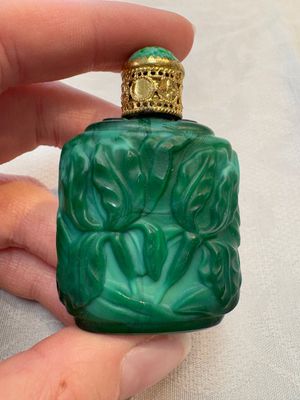 A collection of 12 Chinese glass snuff bottles, 19/20th C. — foto 45