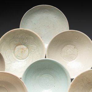 A collection of 12 Chinese monochrome wares, including a kiln waste, Fujian kilns, Song/Ming — foto 2