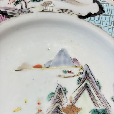 A collection of 13 Chinese famille rose 'Landscape' plates and dishes — 照片 83