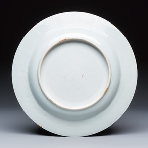 A collection of 13 Chinese famille rose 'Landscape' plates and dishes — 照片 25