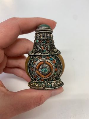 A collection of 13 Chinese snuff bottles, 19/20th C. — photo 11