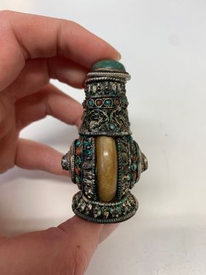 A collection of 13 Chinese snuff bottles, 19/20th C. — photo 12