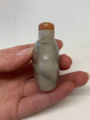 A collection of 13 Chinese snuff bottles, 19/20th C. — photo 26