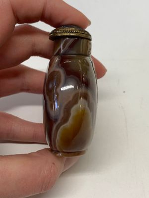 A collection of 13 Chinese snuff bottles, 19/20th C. — photo 30
