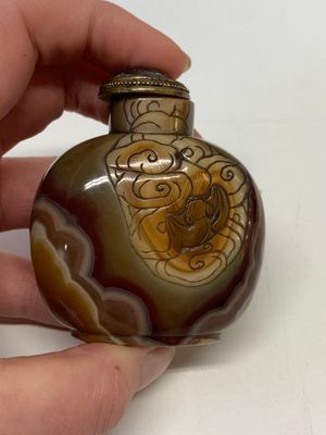 A collection of 13 Chinese snuff bottles, 19/20th C. — photo 31