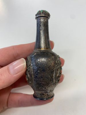 A collection of 13 Chinese snuff bottles, 19/20th C. — photo 4