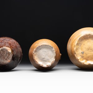 A collection of 13 German stoneware jugs, 15th C. and later — photo 13