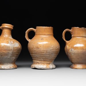 A collection of 13 German stoneware jugs, 15th C. and later — photo 22