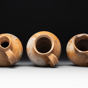 A collection of 13 German stoneware jugs, 15th C. and later — photo 24