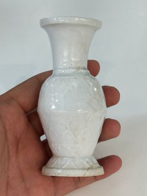 A collection of 14 Chinese ding-type and white-glazed wares, Song/Ming — photo 13