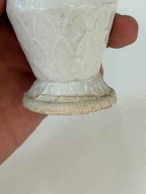 A collection of 14 Chinese ding-type and white-glazed wares, Song/Ming — photo 16