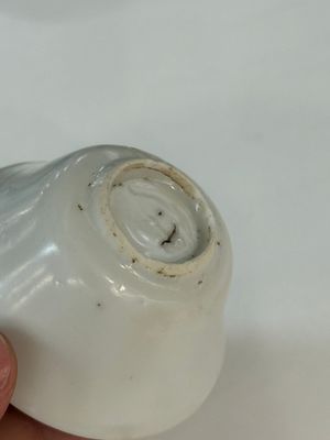 A collection of 14 Chinese ding-type and white-glazed wares, Song/Ming — photo 40