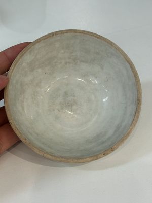 A collection of 14 Chinese ding-type and white-glazed wares, Song/Ming — photo 44