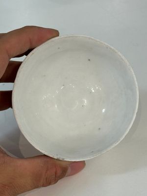 A collection of 14 Chinese ding-type and white-glazed wares, Song/Ming — photo 53
