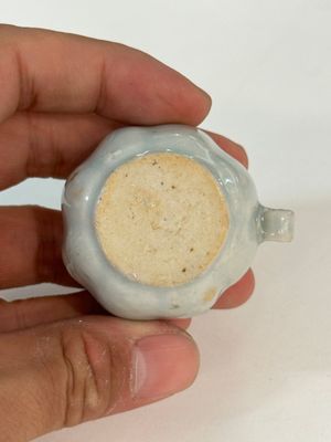 A collection of 14 Chinese ding-type and white-glazed wares, Song/Ming — photo 60