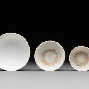 A collection of 14 Chinese ding-type and white-glazed wares, Song/Ming — photo 21