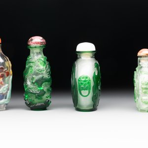 A collection of 14 Peking glass snuff bottles, 19/20th C. — photo 3