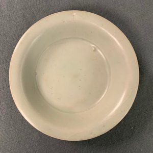 A collection of 15 Chinese celadon- and cream-glazed wares, Song and later — 照片 38