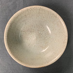 A collection of 15 Chinese celadon- and cream-glazed wares, Song and later — 照片 53