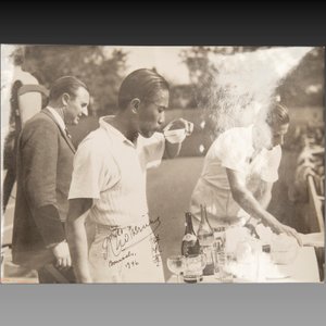 A collection of 15 photos and postcards of Kho Sin-Khie or Xu Chengji 許承基, mid 20th C. — photo 6