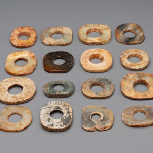A collection of 16 Chinese neolithic jade 'bi' discs, probably Shang — photo 3