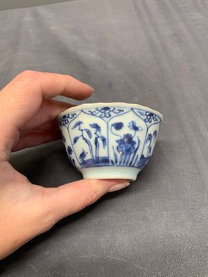 A collection of 17 Chinese blue and white wares, Kangxi/Qianlong — photo 34