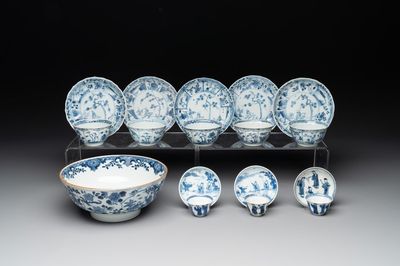 A collection of 17 Chinese blue and white wares, Kangxi/Qianlong