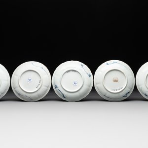 A collection of 17 Chinese blue and white wares, Kangxi/Qianlong — photo 13
