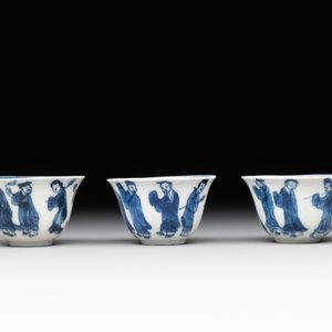 A collection of 17 Chinese blue and white wares, Kangxi/Qianlong — photo 16