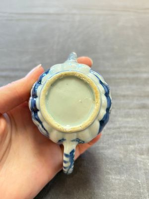 A collection of 17 Chinese blue, white and famille rose wares, Kangxi/Qianlong — 照片 7