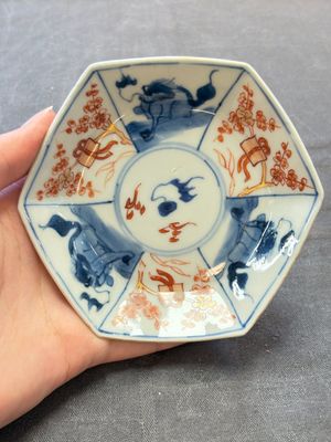 A collection of 17 Chinese blue, white and famille rose wares, Kangxi/Qianlong — 照片 82