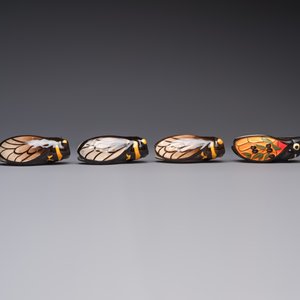 A collection of 19 French ‘Cicada’ wall pocket vases, 20th C. — photo 31