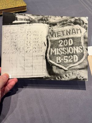 A collection of 19 photographs from the Vietnam War, taken by various press photographers, 3rd quarter 20th C. — foto 38